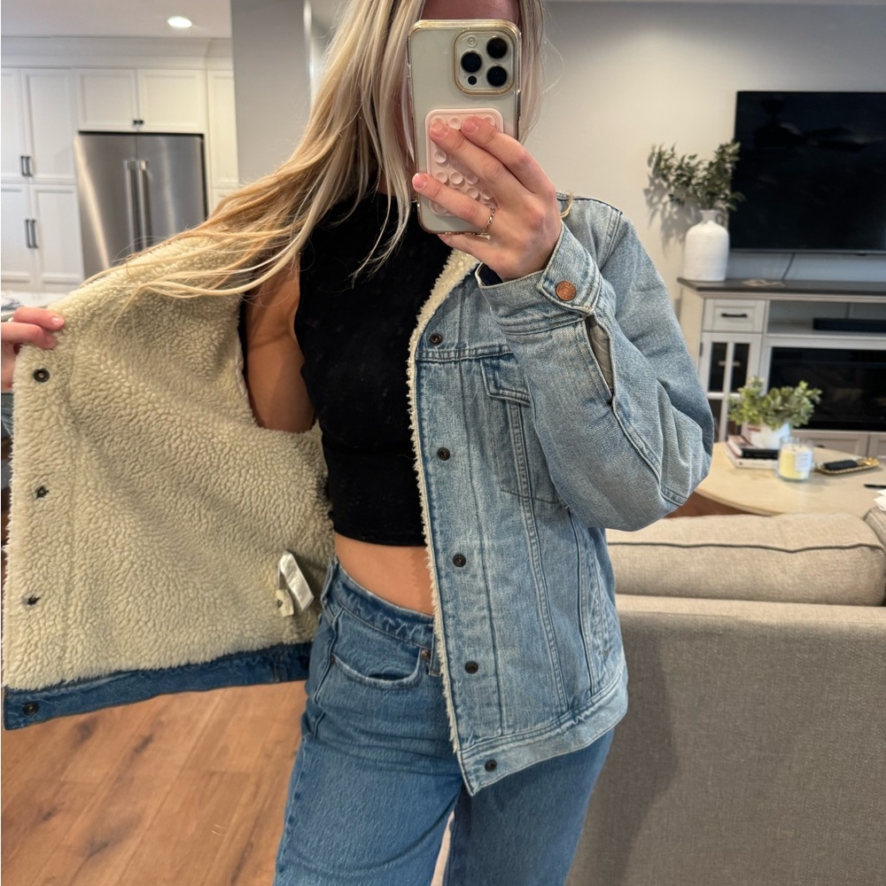 Madewell Lined Jean Jacket Size Large - Picture 2 of 5